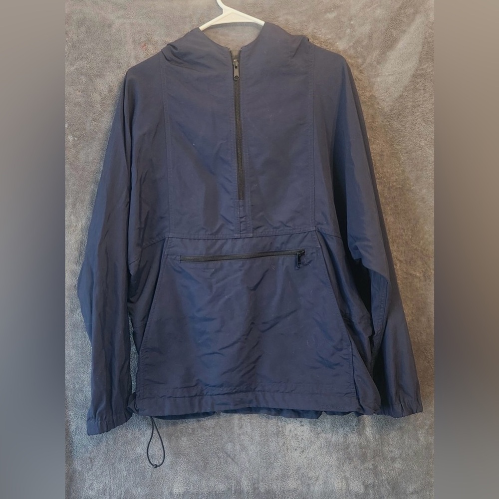 L.L. Bean Men's Deep Blue Windbreaker - Picture 2 of 10